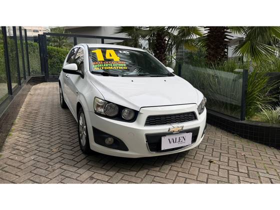 CHEVROLET SONIC 1.6 LTZ 16V FLEX 4P AUTOMÁTICO CHEVROLET SONIC 1.6 LTZ 16V FLEX 4P AUTOMÁTICO